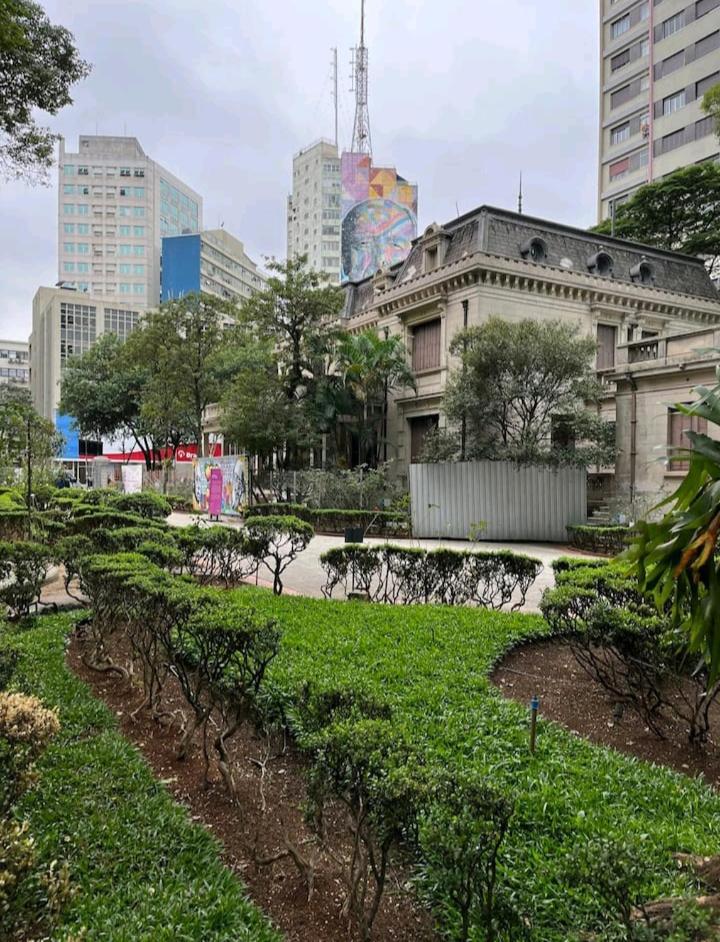 Studio Flex Com Garagem E Piscina No Centro De Sp Сао Паоло Екстериор снимка