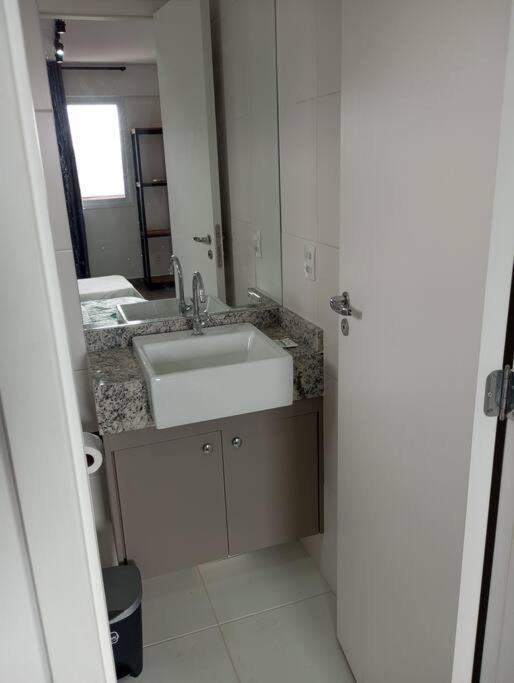 Studio Flex Com Garagem E Piscina No Centro De Sp Сао Паоло Екстериор снимка
